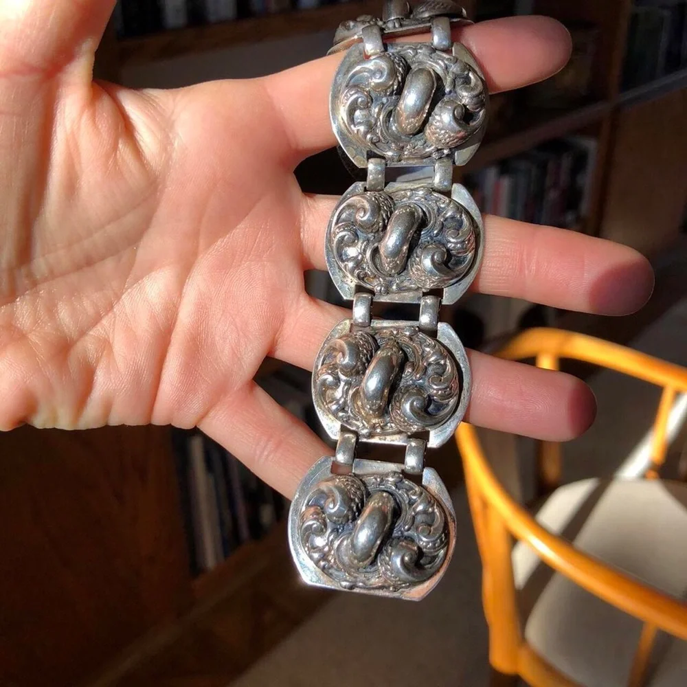 Rare Baroque Design 3D chunky antique bracelet - Picture 7 of 9